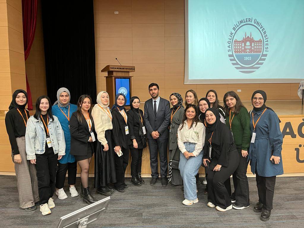 Üniversitemiz Öğrenci Topluluklarından Rekreasyonel Aktiviteler ve Ergoterapi Topluluğu öğrencileri Ergoterapi Derneği tarafından gerçekleştirilen kongreye katılım sağladı.