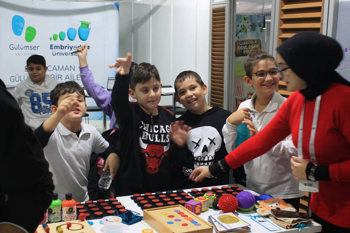 Üniversitemiz Öğrenci Topluluklarından Engelsiz Yaşam Fuarı ve Farkındalık Zirvesi (EYAF EXPO 2023) ne katılım gerçekleştirildi.