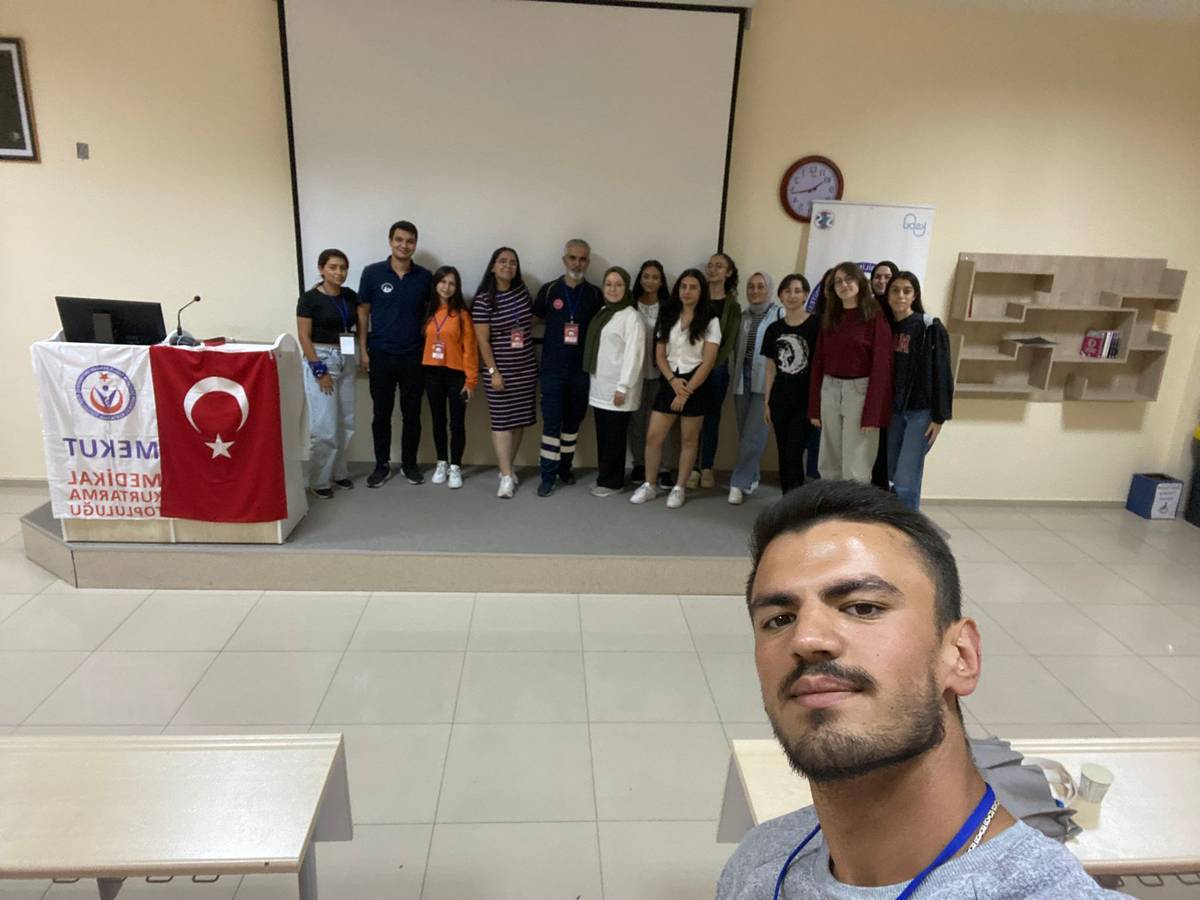 Medikal Kurtarma Topluluk Öğrencilerine UMKE den Temel Eğitim
