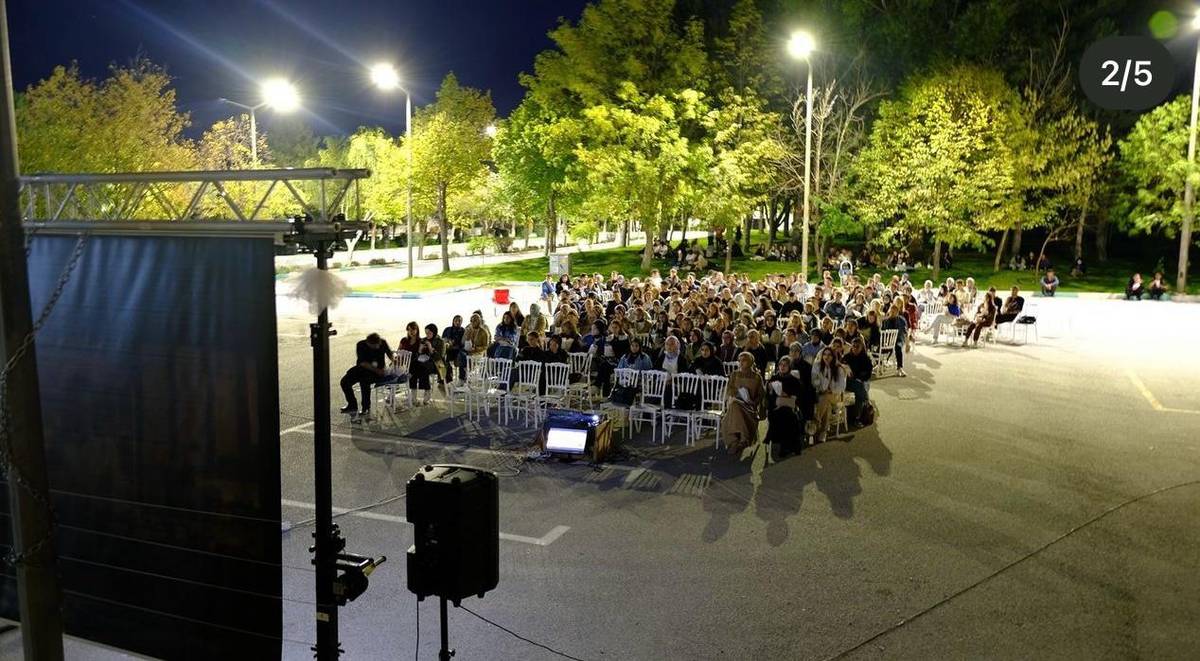 Düşünce ve Sanat Topluluğu Öğrencilerinden Açık Hava Sinema Etkinliği