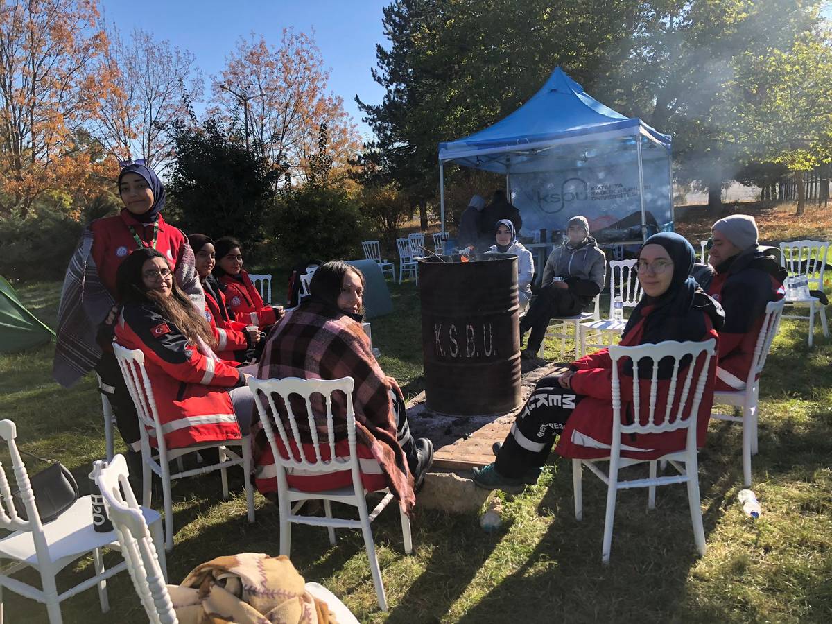 MEKUT kampüste doğa ile baş başa