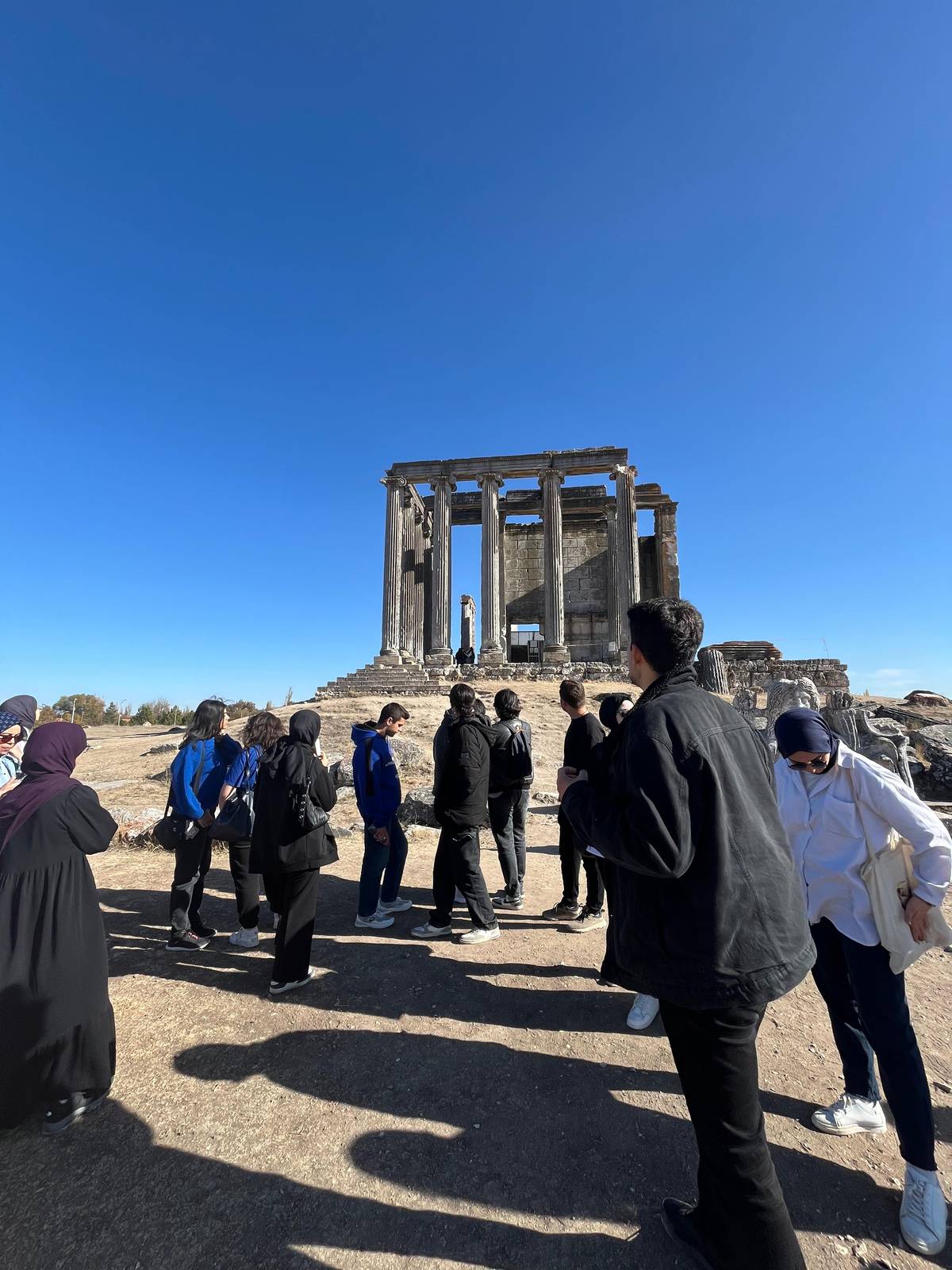 Dil ve Konuşma Terapisi Topluluğundan Aizanoi Antik Kentine Kültürel Gezi