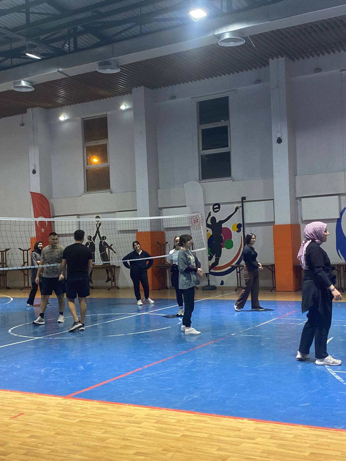 MEKUT Voleybol Takımı Sahada