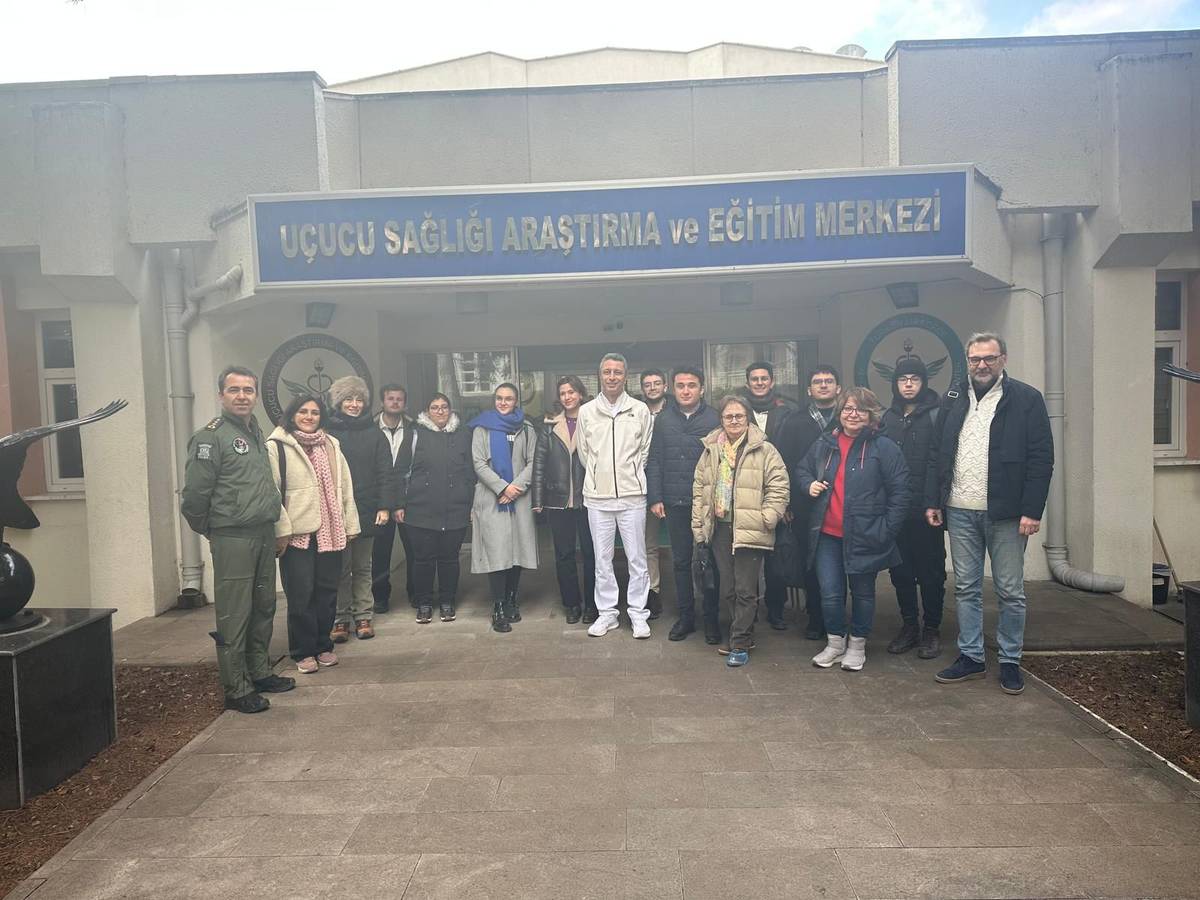 Bilimsel Araştırma Topluluk Öğrencilerinden Eskişehir Uçucu Sağlığı Araştırma ve Eğitim Merkezine Teknik Gezi Düzenlendi