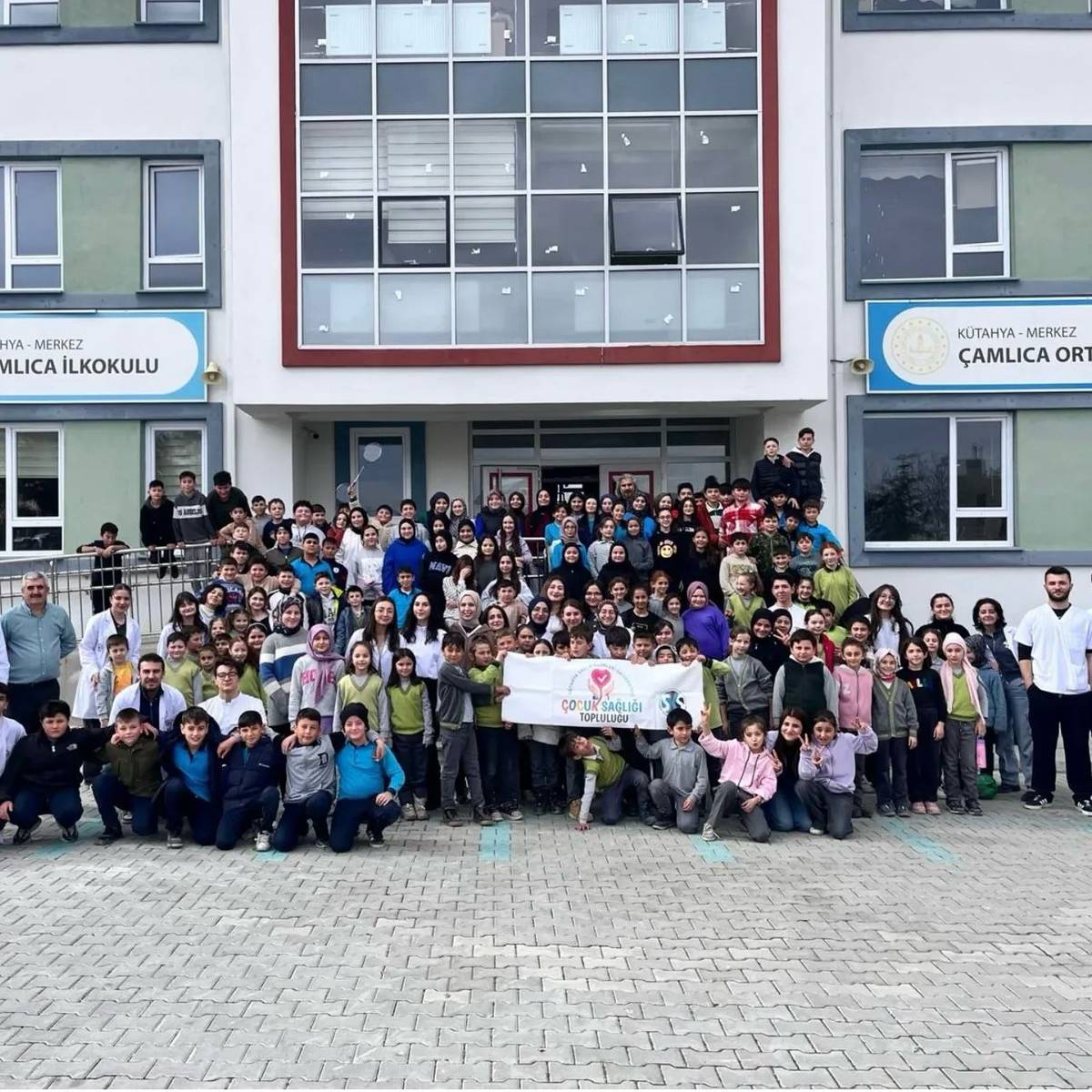 Çocuk Sağlığı Topluluğu Çamlıca Köyü ndeki Öğrencilerle Bir Araya Geldi