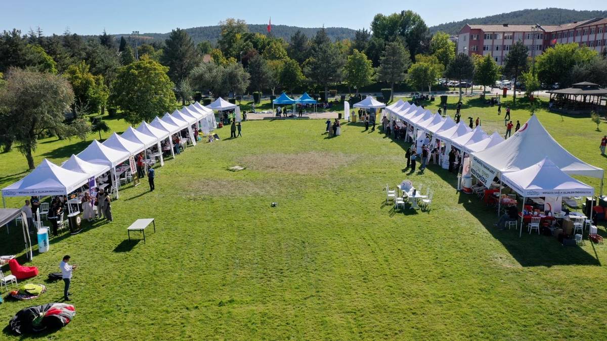 Üniversitemiz Oryantasyon Programı Tamamlandı