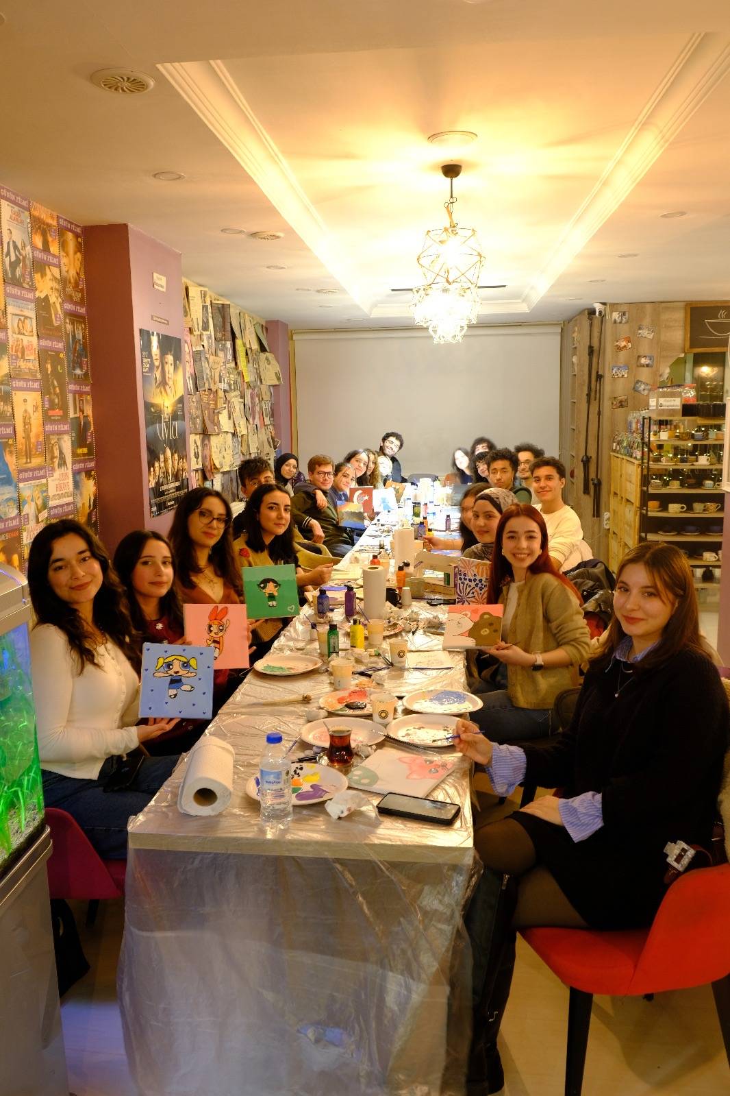 Yaratıcılığın Kapıları Aralandı: “Düşünceden Tuvale”